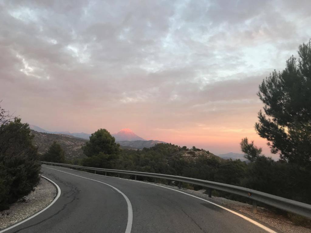 Finca Las Estrellas Relleu Εξωτερικό φωτογραφία